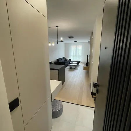 Apartman1105 Free Garage * サラエヴォ