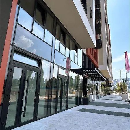 Apartman1105 Free Garage アパート *