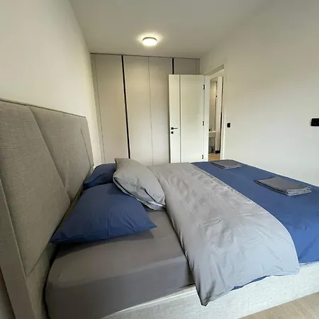 Apartman1105 Free Garage * סראייבו