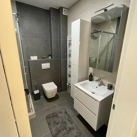 Apartman1105 Free Garage דירה סראייבו