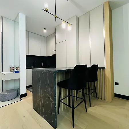 Apartman1105 Free Garage شقة *